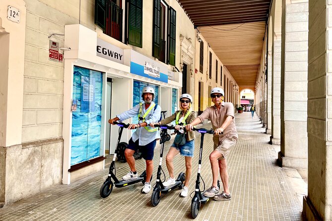 1.5 H Electric Kick-Scooter Tour - From Plaça Cort to Passeig des Born: a clean start in Palma’s center