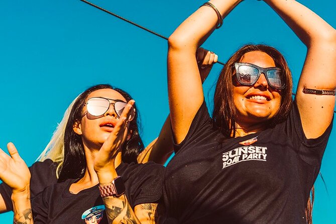 3 Hours Boat Party with 2 Live DJs in Mallorca - The after party you did not have to plan