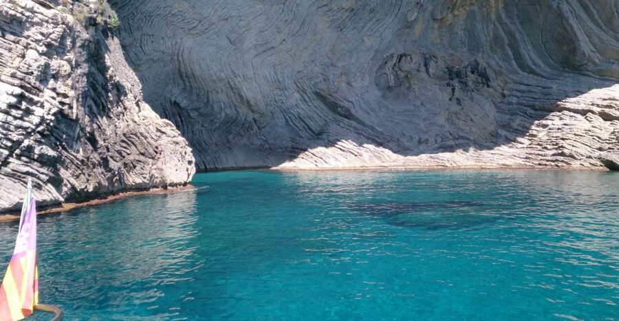 3hr Sunset Trip Drinks, Tapas SUP, Snorkel - Key Highlights Worth Planning Around