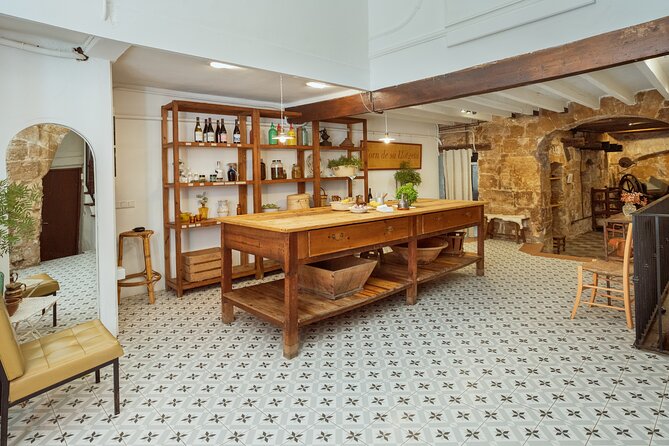 4-Hour Market Visit and Traditional Cooking Workshop in Palma - Deborah’s kitchen setup: real Mallorca, not a staged classroom