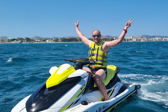 60 minutes Jetski Rental in Alcudia Bay - Where you meet Alcudiajets and what to do right when you arrive