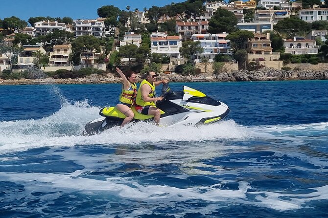 60 minutes Jetski Rental in Alcudia Bay - The briefing, the gear, and why safety really shapes the ride