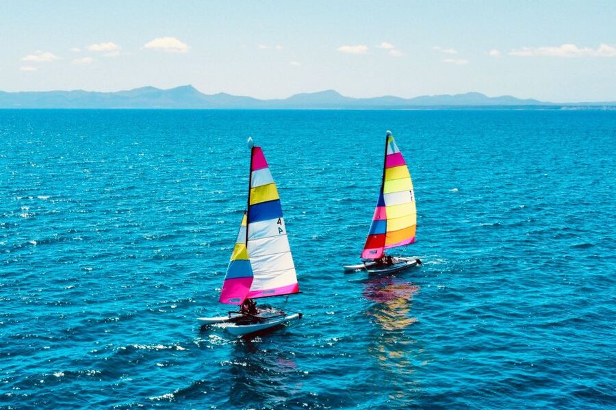 Alcudia: 1-Hour Catamaran Experience with Monitor for 2 - The 1 Hour Catamaran Ride: Coaching, Comfort, and Coastal Views