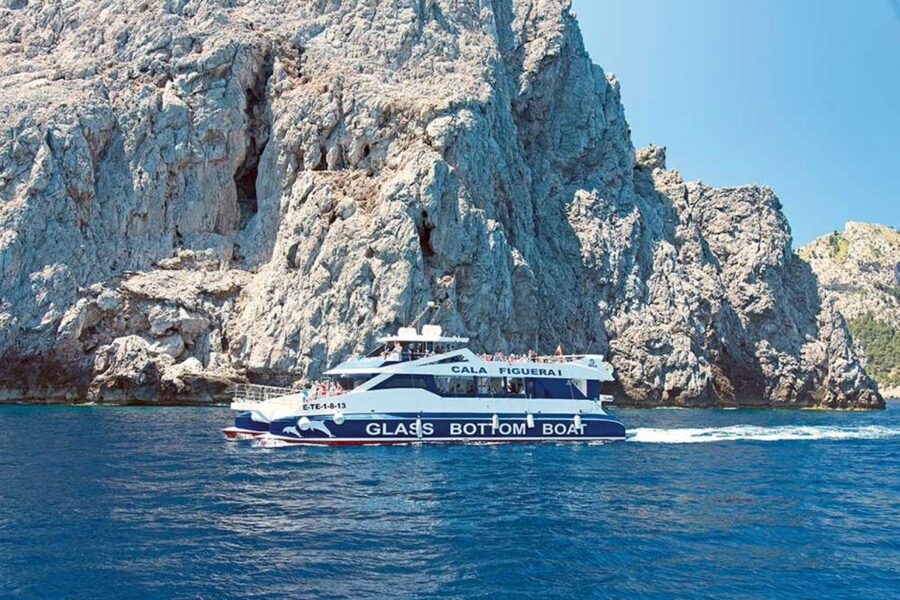 Alcudia: Boat Trip to Coll Baix - Alcanada and lighthouse views along the north coast