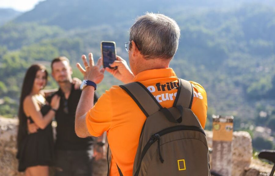 Alcudia/Marratxi: Valldemossa & Soller Tour by Tram & Bus - How the Valldemossa and Sóller day trip really plays in Mallorca