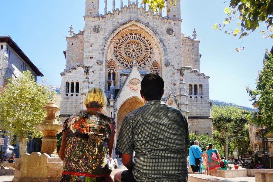 Alcudia/Marratxi: Valldemossa & Soller Tour by Tram & Bus - Getting started from Alcúdia and Marratxí, and why timing matters