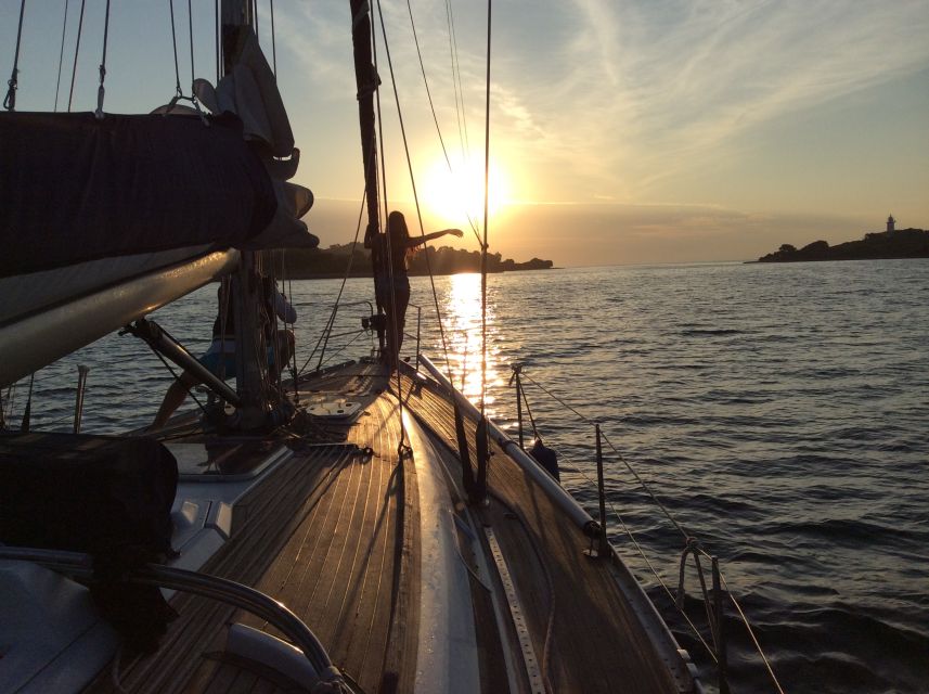 Alcudia: Sailing Yacht Excursion with Wine & Tapas - Cap de Formentor From the Water: The Viewpoint You Can Only Do by Boat