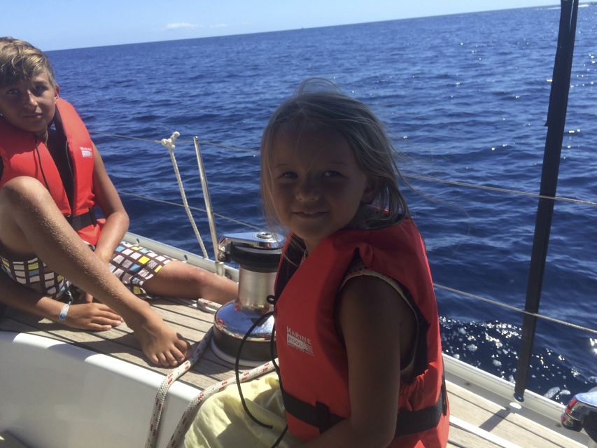 Alcudia: Sailing Yacht Excursion with Wine & Tapas - The Food and Wine Part: Homemade Tapas and Drinks That Actually Matter