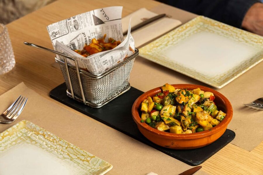 Alcudia: Self-Guided Gourmet Tapas and Wine Tour - What Makes the Old Town Stops Feel Worth It (Not Just Convenient)