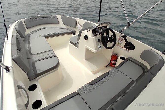 Boat rental without license - B452 'Doris' (4p) - Can Pastilla - Meeting point, ticket, and where to find the marina