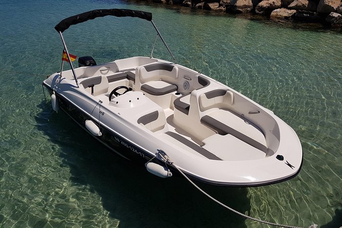 Boat rental without license - B540 'Gaia' (5p) - Can Pastilla - B540 Gaia and the no-license driving setup: why it feels slow