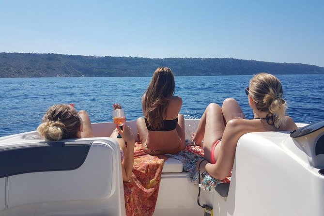 Boat rental without license - B540 'Gaia' (5p) - Can Pastilla - Captain Boleor and WhatsApp support: what good help looks like