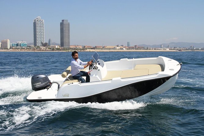 Boat rental without license - B550 'Perseis' (6p) - Can Pastilla - Finding CMSAP Maritime Club, Carrer de Virgili 36