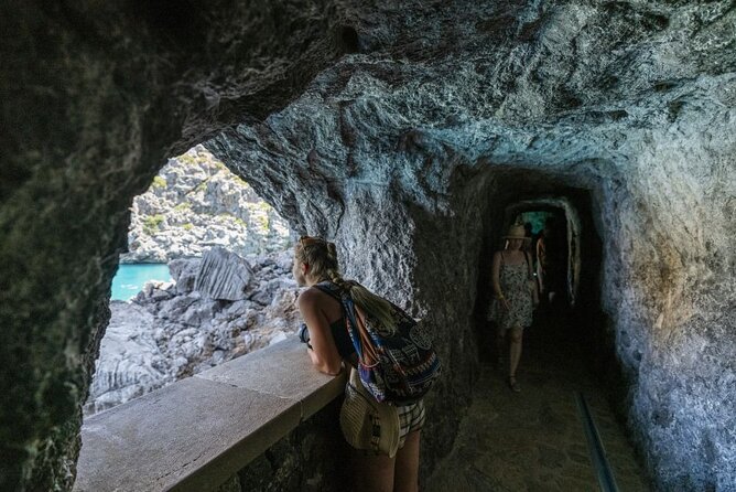 Boat, Tram and Train Tour in Mallorca from the South - Sóller and the 1913 Wooden Electric Tram Ride