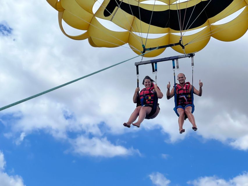 Cala Bona: Parasailing Experience - Safety approach and the crew that makes it feel easy