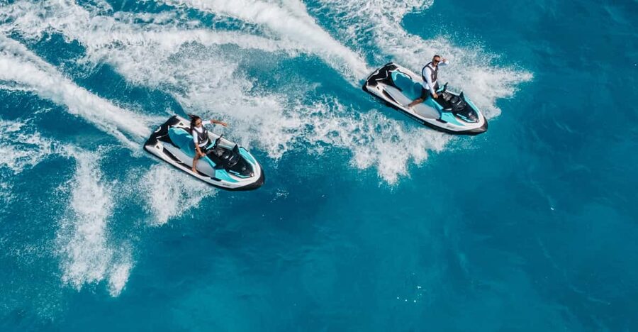 Cala d'Or | Jet Ski Tour 1 hour along southeast coast. - Photos and action shots, the kind you will actually want