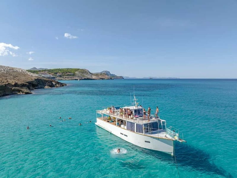 Cala Rajada: Boat Excursion with Drinks and Food - Getting on board: Cala Ratjada port and the 10:30 departure