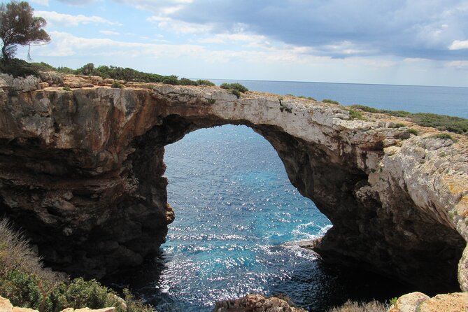 Cala Varques: Guided kayak Sea caves expedition & snorkeling - Value check: is about $90.11 fair for caves, kayak time, and snorkeling?