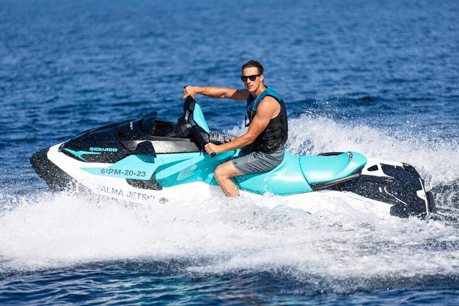 Calanova: Individual Jet Ski excursion with guide - The Real Shape of a 1-Hour Jet Ski Excursion