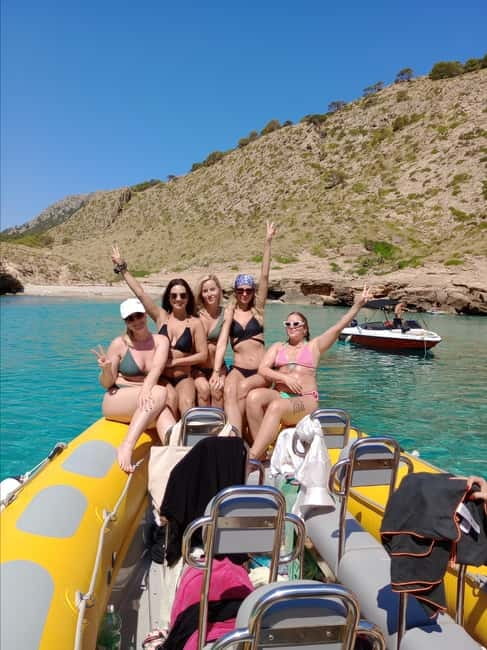 Can Picafort or Alcudia: Customizable Private Boat Day Trip - Meeting at the yellow boat in Club Náutic Can Picafort