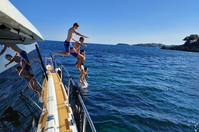 Catamaran Mallorca Eco Experience - Eco-Friendly Sailing in Real Life, Not Just on Paper