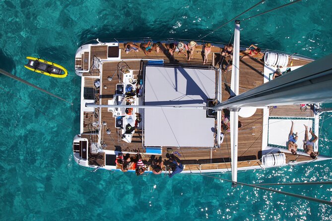Catamaran sailing in Mallorca through the Bay of Palma with BBQ - From Port of Palma toward Cala Vella: how the sailing portion works