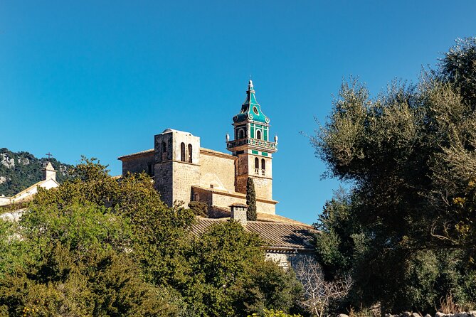 City Discovery: Valdemossa Private Day Trip - The guide factor: what makes this tour feel personal
