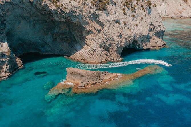 Coll Baix and Caves Guided Tour - Caves in the route, what to expect and how to handle them