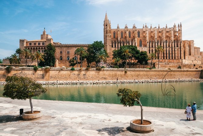 Discover the major cultural attractions of Palma De Mallorca on a Private Tour - Key highlights I’d prioritize