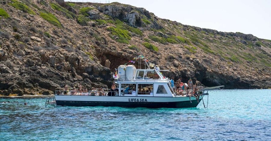 El Arenal, Mallorca: Bay of Palma Boat Tour with Snorkeling - Bay of Palma Views, Palma Skyline, and the Coastline Stops You’ll Recognize