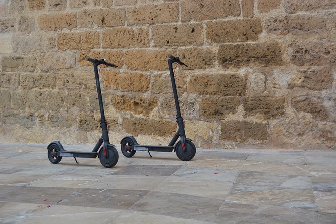 Electric kick scooter rental in Palma de Mallorca - What Reviews Emphasize: Staff Help and Good Scooters