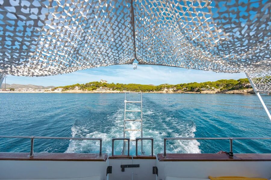 Excursión en barco por la tarde con bebidas y snacks - Snacks, bebidas y el “momento atardecer” cuando encaja