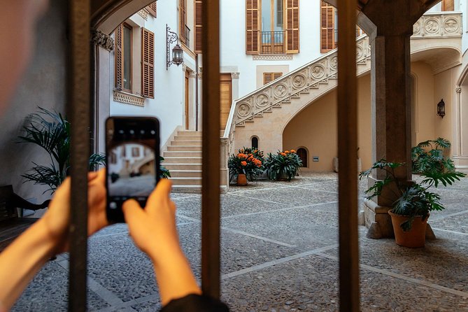 Family Friendly Palma de Mallorca Private City Tour - Palma sightseeing that actually fits kids: games, not boredom
