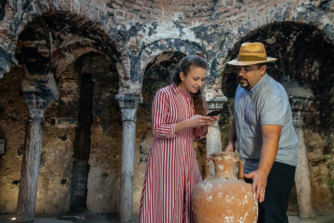 Family Friendly Palma de Mallorca Private City Tour - Banys Arabs: Arab Baths with included entrance and guided focus
