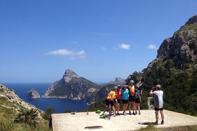 Formentor with boat trip + local market - A Smooth Way to See North Mallorca Without Driving