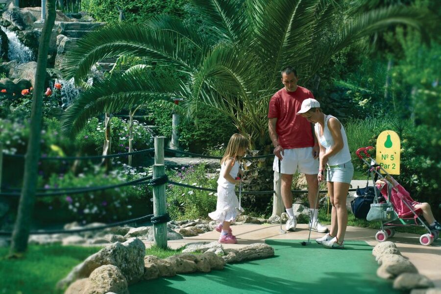 From Alcudia: Day Trip to Katmandu Adventure Park - Where the day can feel long, and how to manage it