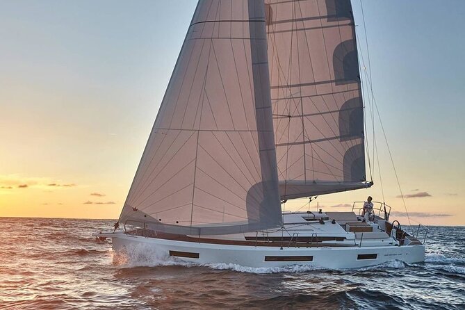 Full Day Cruise on Sailing Boat in Mallorca - Food and Drinks on Board: Snacking Done Right, Alcohol Included