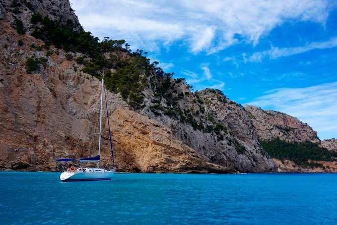 Full-day sailing excursion along the coast - The route: why Cala Tuent and Sa Calobra are a good pair