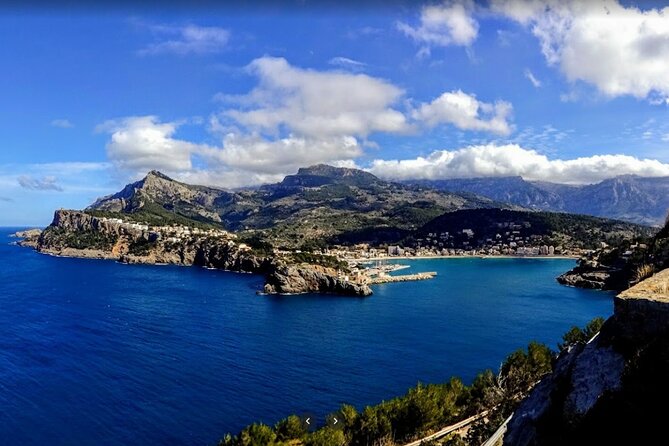 Full Day Tour to the Island of Mallorca - Riding the Wooden Train, Tram, and Boat in One Day