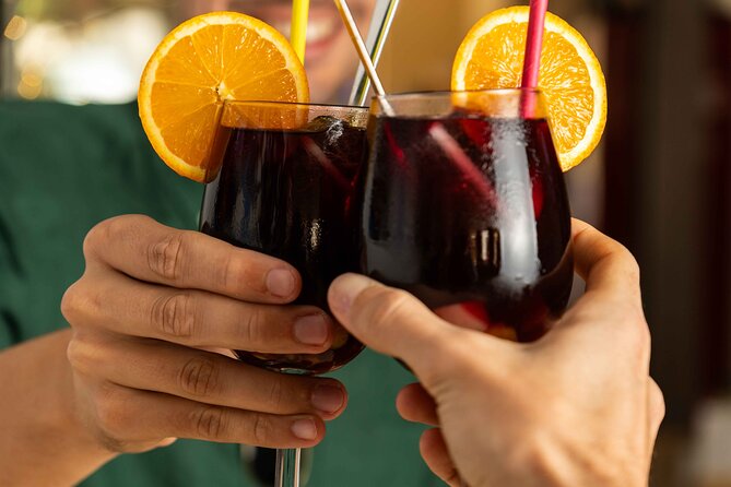 Gourmet Tapas and Wine Tour in Alcudia Old Town - Your 2.5 Hour Route, Carrer Major to Plaça de la Constitució