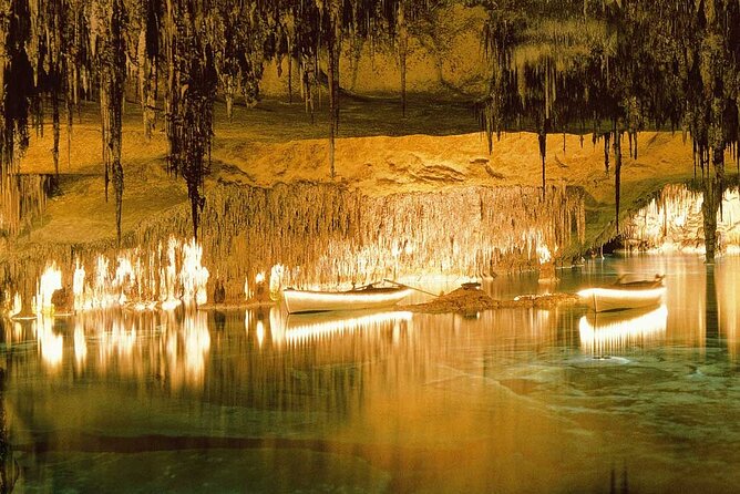 Half Day Tour Bus to the Caves of Drach - Cuevas del Drach and the concert, why this tour is worth your time