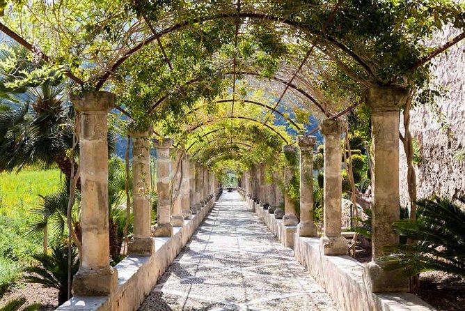 Jardines de Alfabia Tickets - Jardines de Alfabia, a UNESCO garden tied to Moorish Mallorca