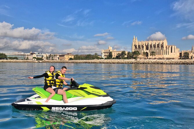 Jetski Tour to the Emblematic Palma Cathedral - First stop: Palma Cathedral from the sea, plus driver changes