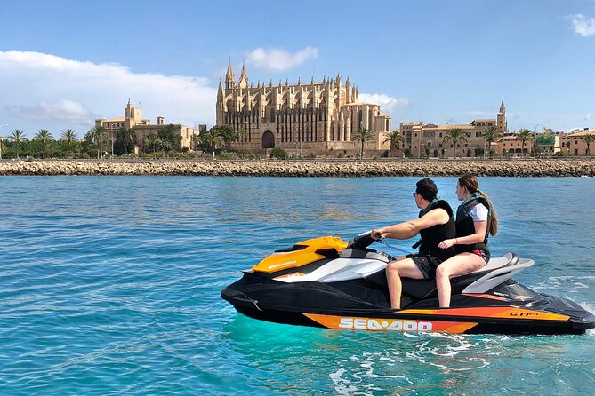 Jetski Tour to the Emblematic Palma Cathedral - The one snag: photos, what’s included, and what to double-check