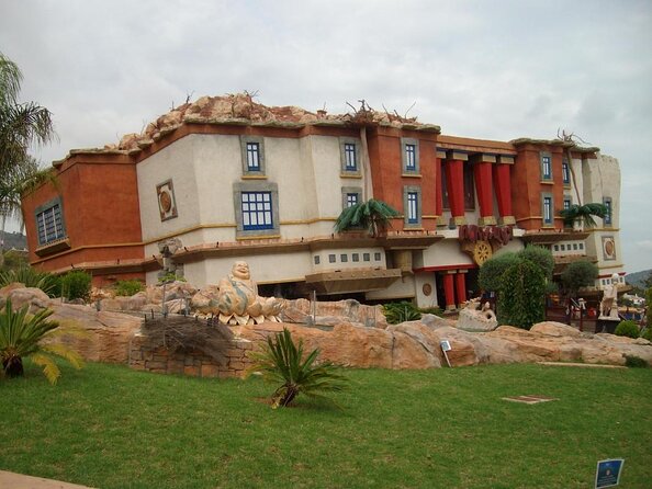Katmandu Park Entrance with Transfers - Key highlights at a glance