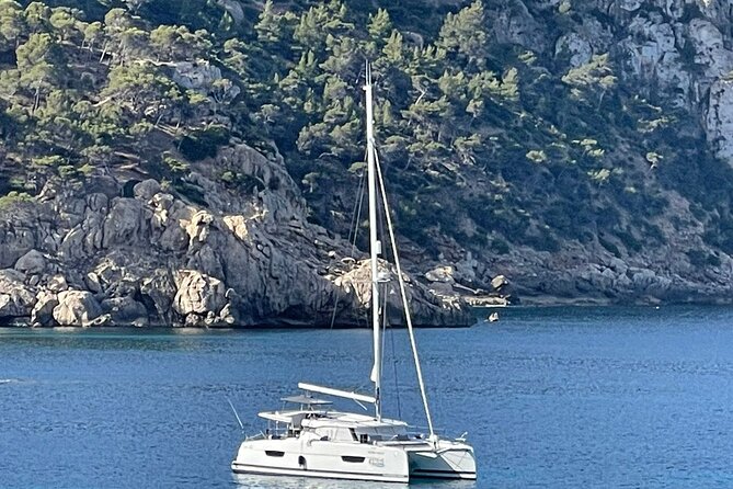 Luxury Catamaran sailing with welcome Drinks Tapas Max10-12Person - Key highlights to know before you go