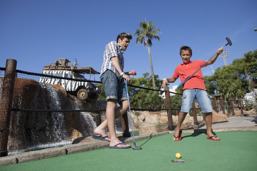 Magaluf: Katmandu Park Entry Ticket - Food, souvenirs, and how to avoid ending the day on an empty tank