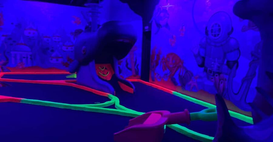 Magaluf ; Minigolf indoor - Key Points Before You Go