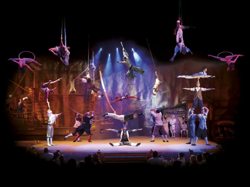 Magaluf: Pirates Adventure Dinner Show Ticket - How the Show Stages the Crowd, and Why It Feels Intense