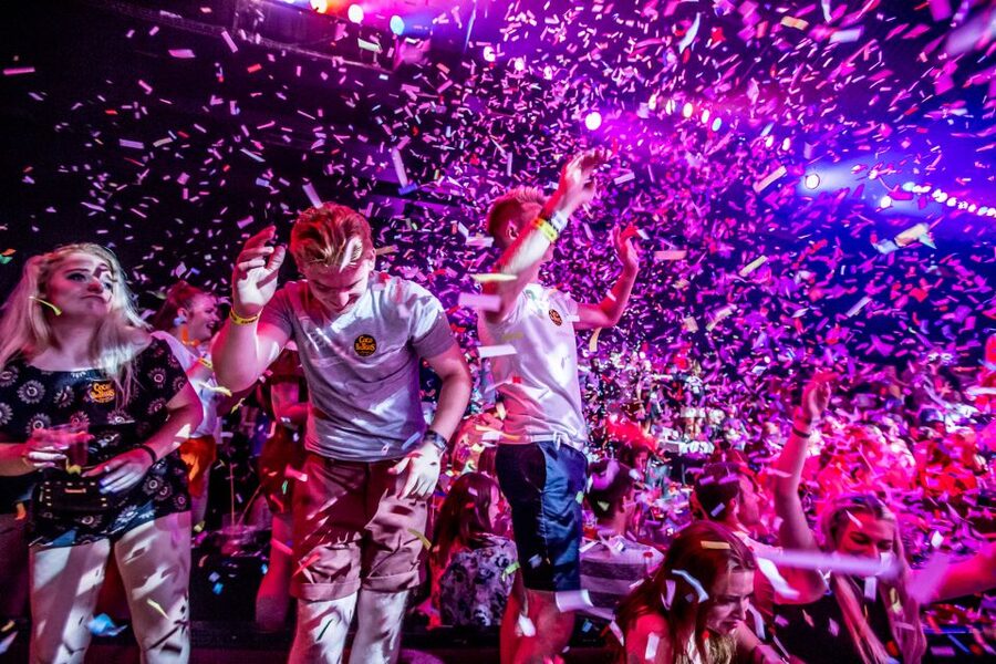 Magaluf: Pirates Reloaded Show Entry Ticket - Drinks Credit in Real Life: Using It Without Overthinking